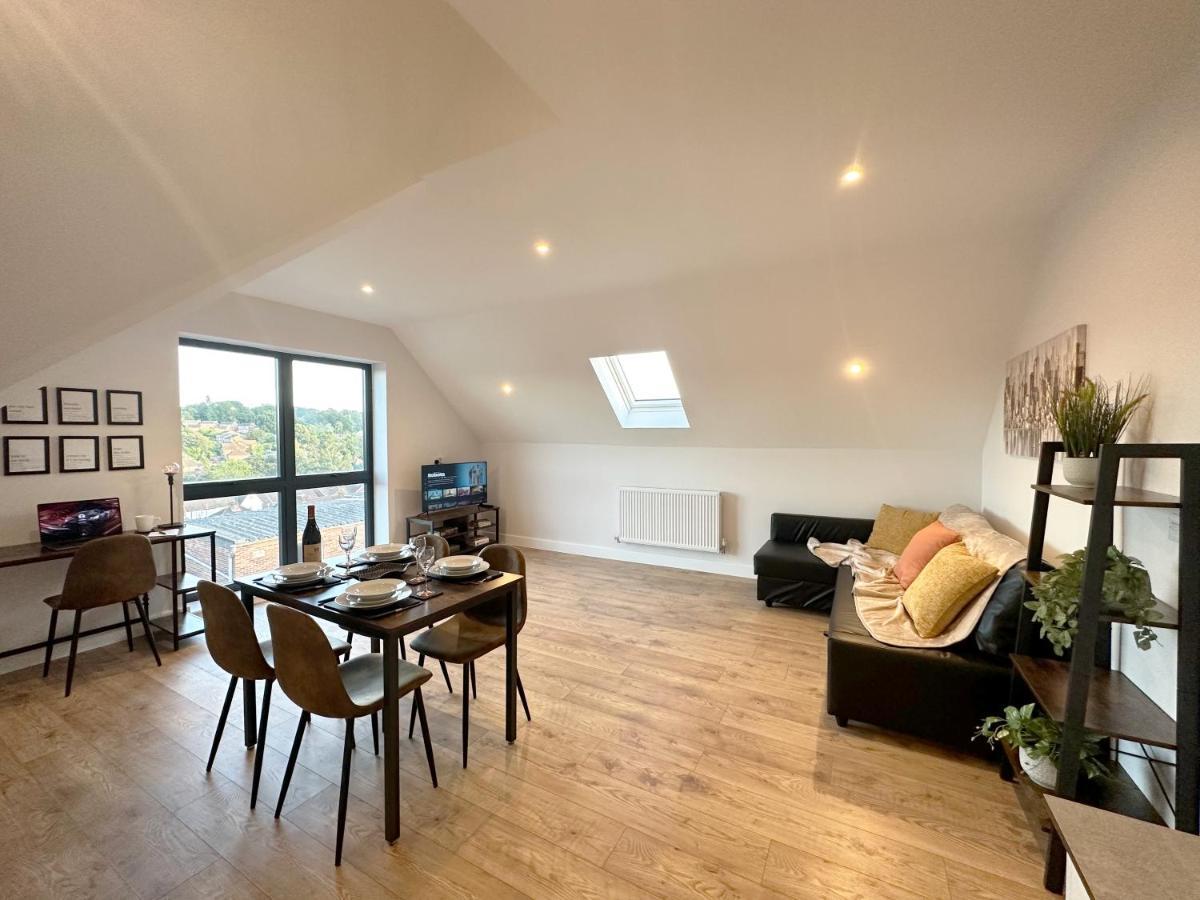 Stylish & Spacious Apartment Royal Tunbridge Wells Exteriör bild
